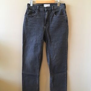 Washed black Cheeky Straight Jeans. Regular length